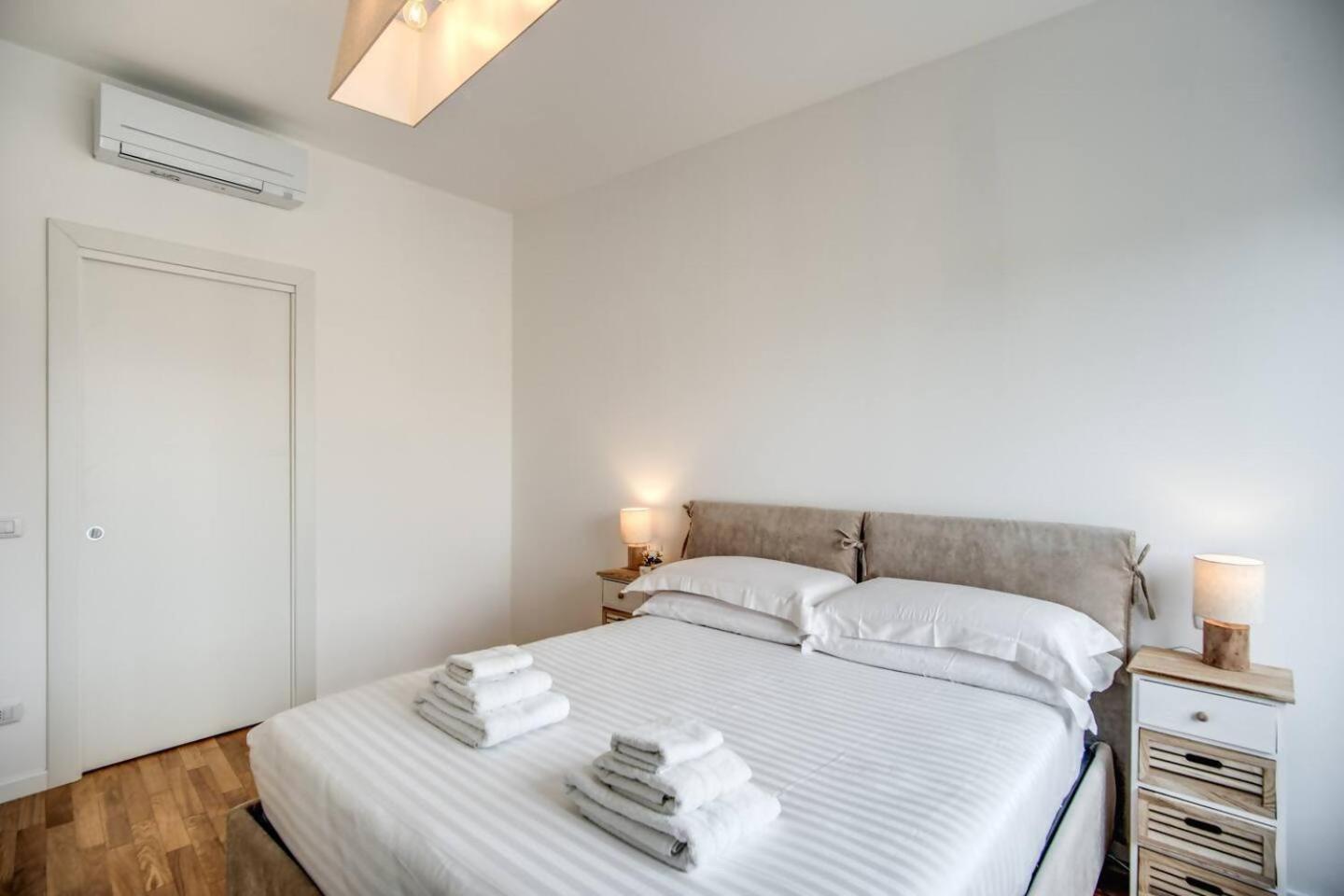 Naos Suite Close Popolo Square Ρώμη Εξωτερικό φωτογραφία