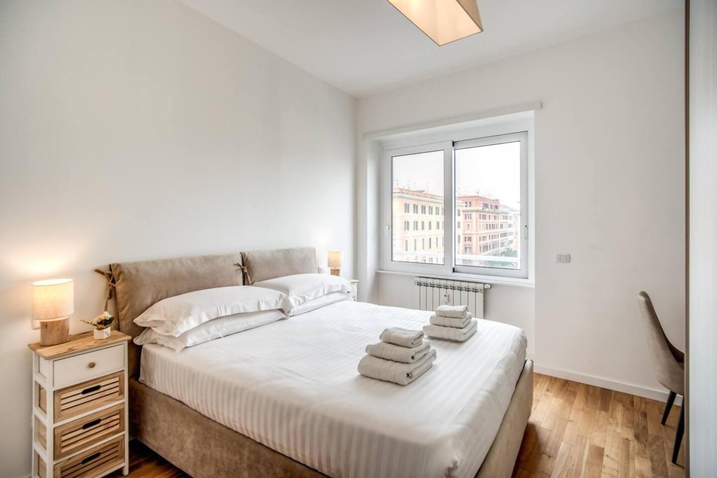 Naos Suite Close Popolo Square Ρώμη Εξωτερικό φωτογραφία